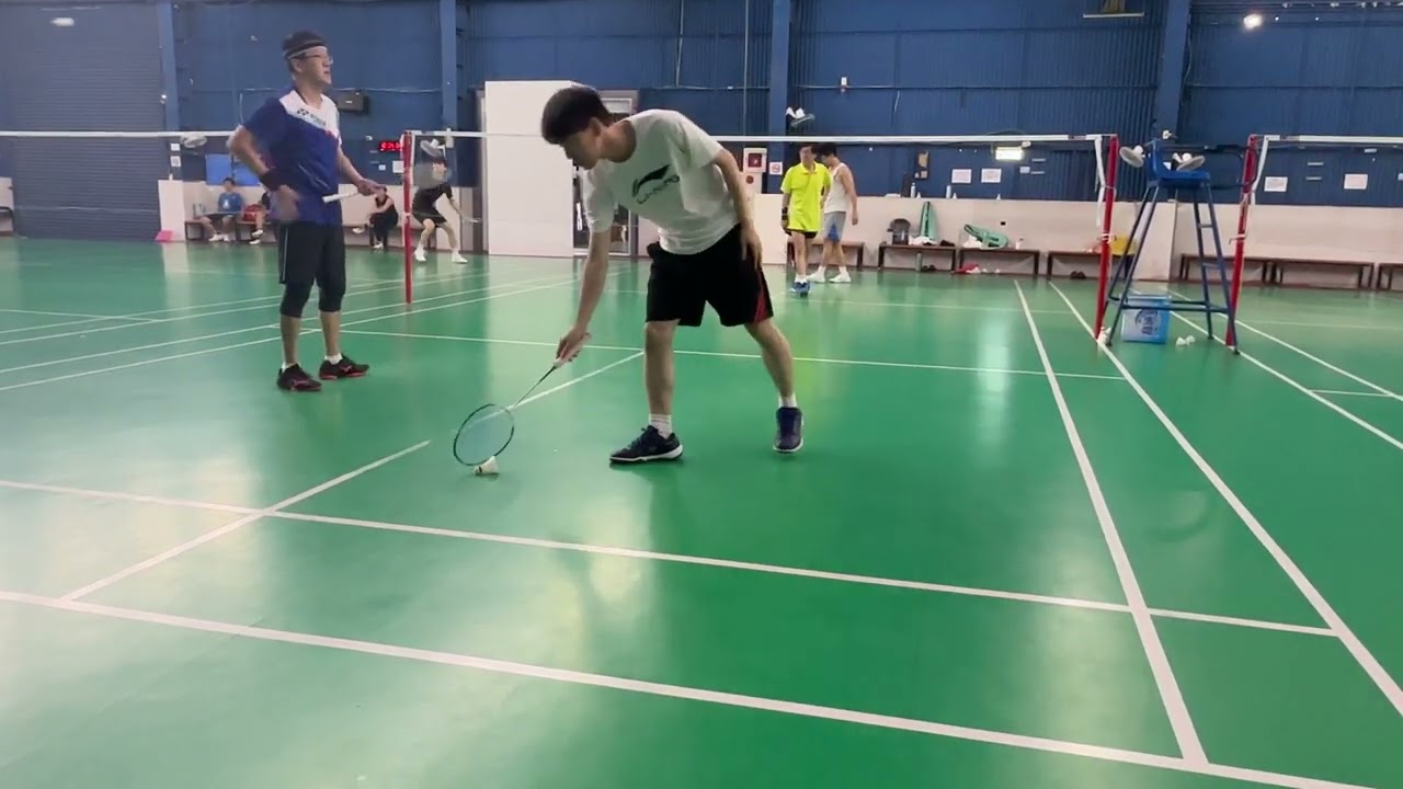 通过与国际