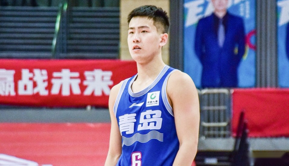 通过与国际